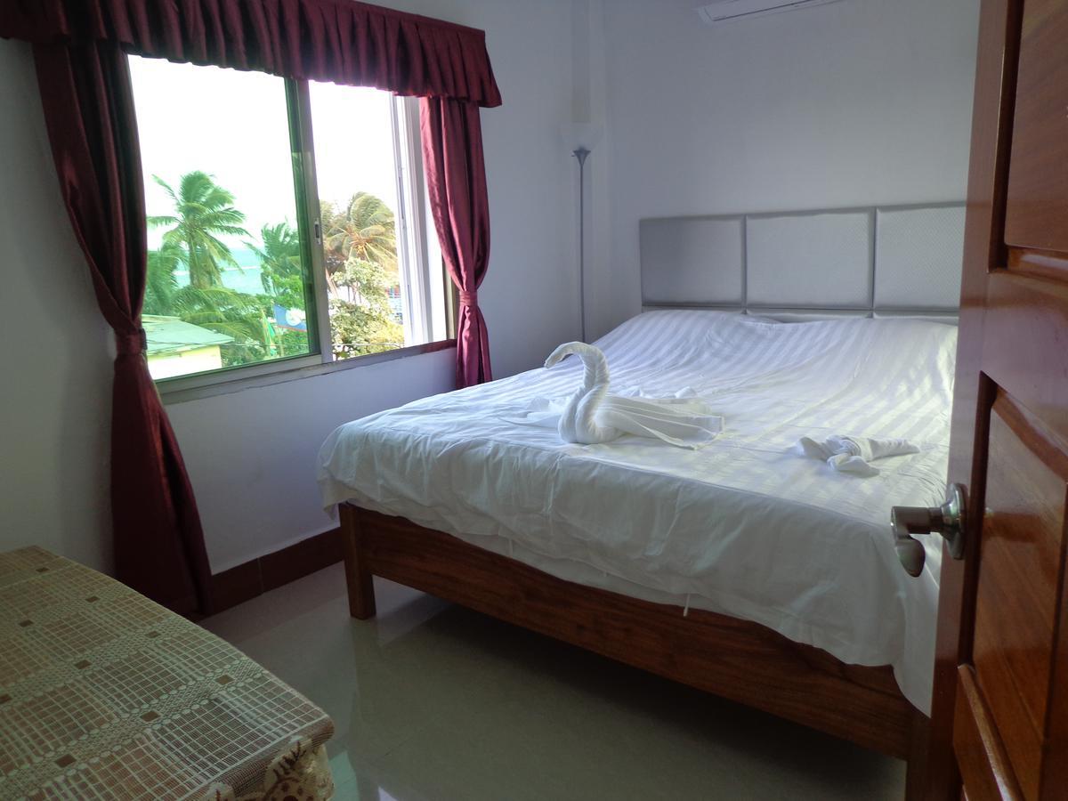 Enjoy Hotel Caye Caulker Bagian luar foto