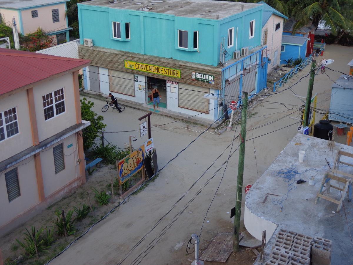 Enjoy Hotel Caye Caulker Bagian luar foto