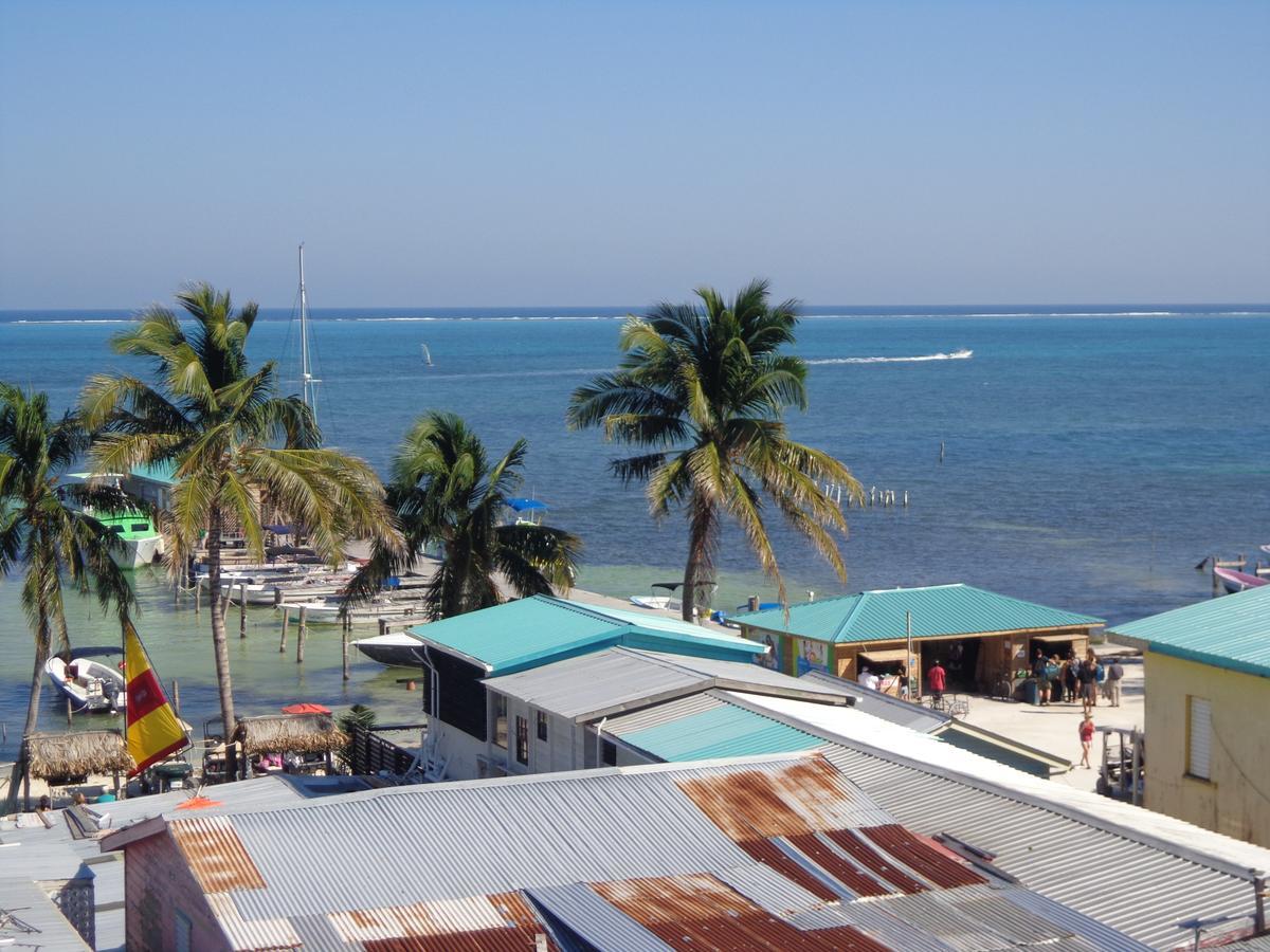 Enjoy Hotel Caye Caulker Bagian luar foto