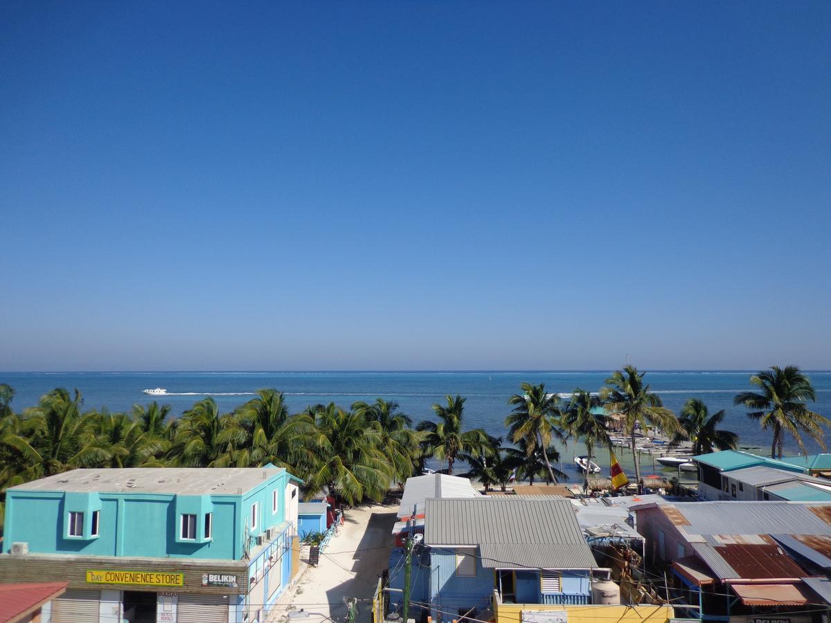 Enjoy Hotel Caye Caulker Bagian luar foto