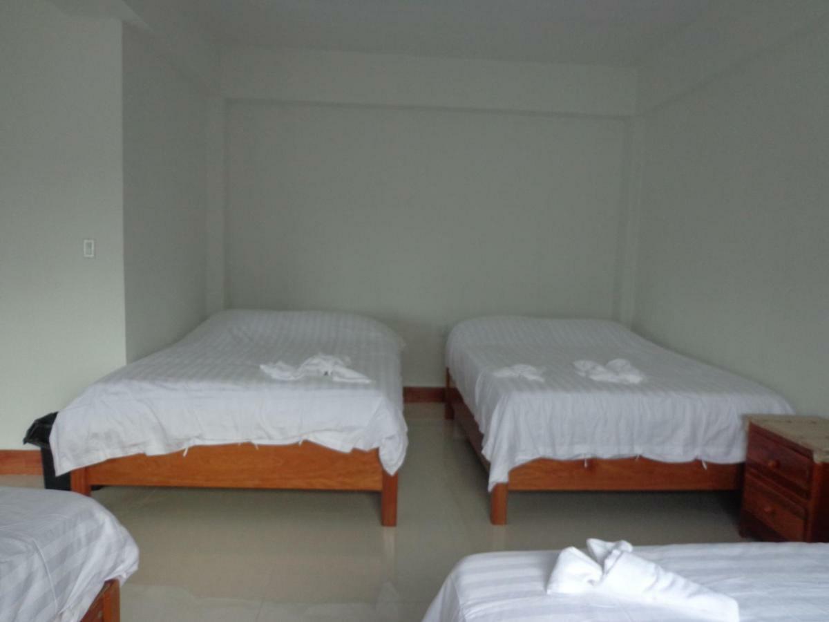 Enjoy Hotel Caye Caulker Bagian luar foto